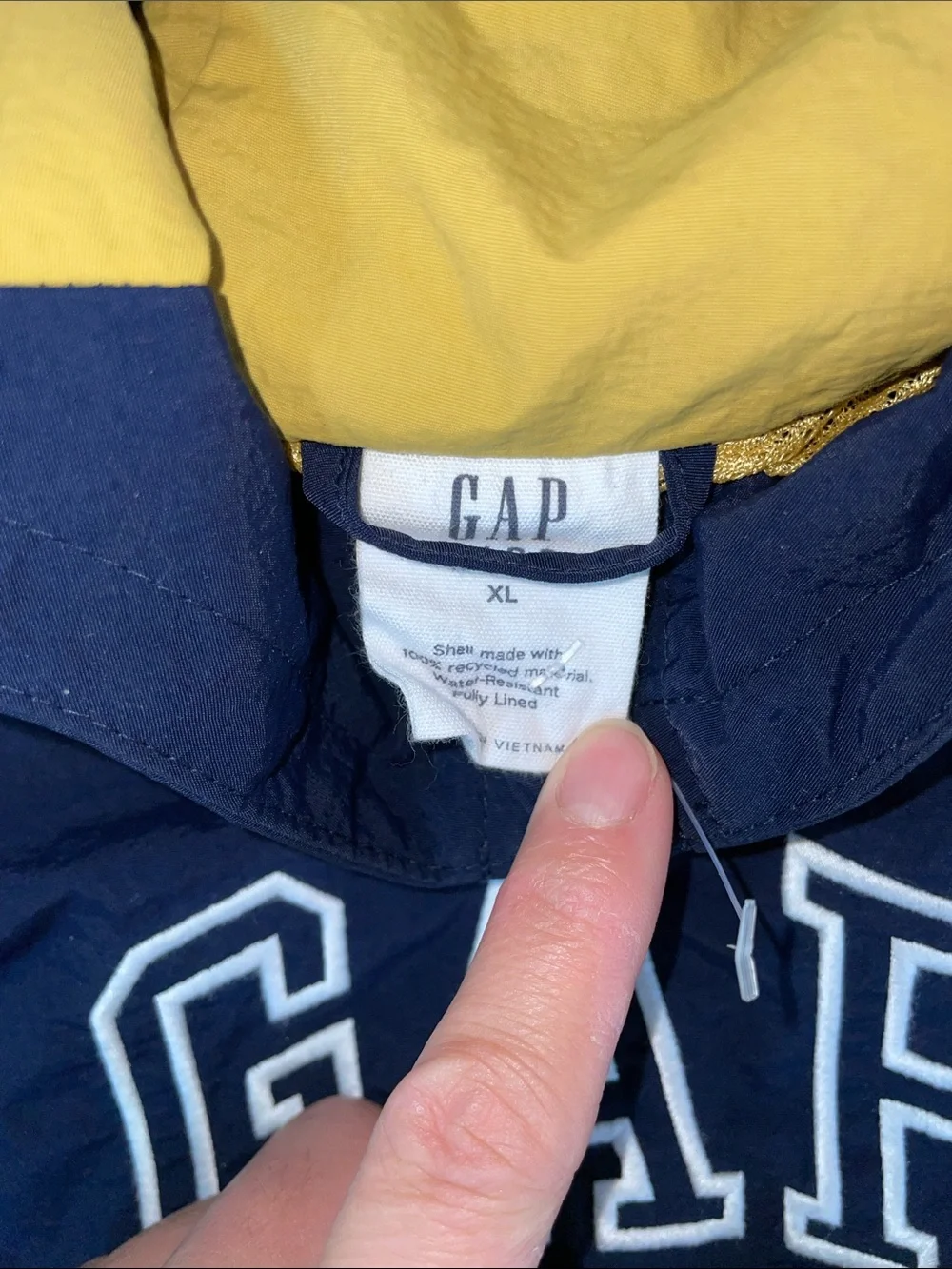 GAP Navy and Yellow Pullover Hooded Windbreaker Kids XL / 12-13 yrs old